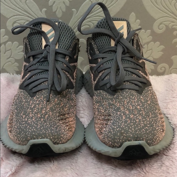 Adidas AlphaBounce EM Pink Grey US 5.5 - Picture 6 of 6